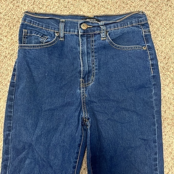 FOREVER 21 Skinny Jeans - Picture 2 of 5